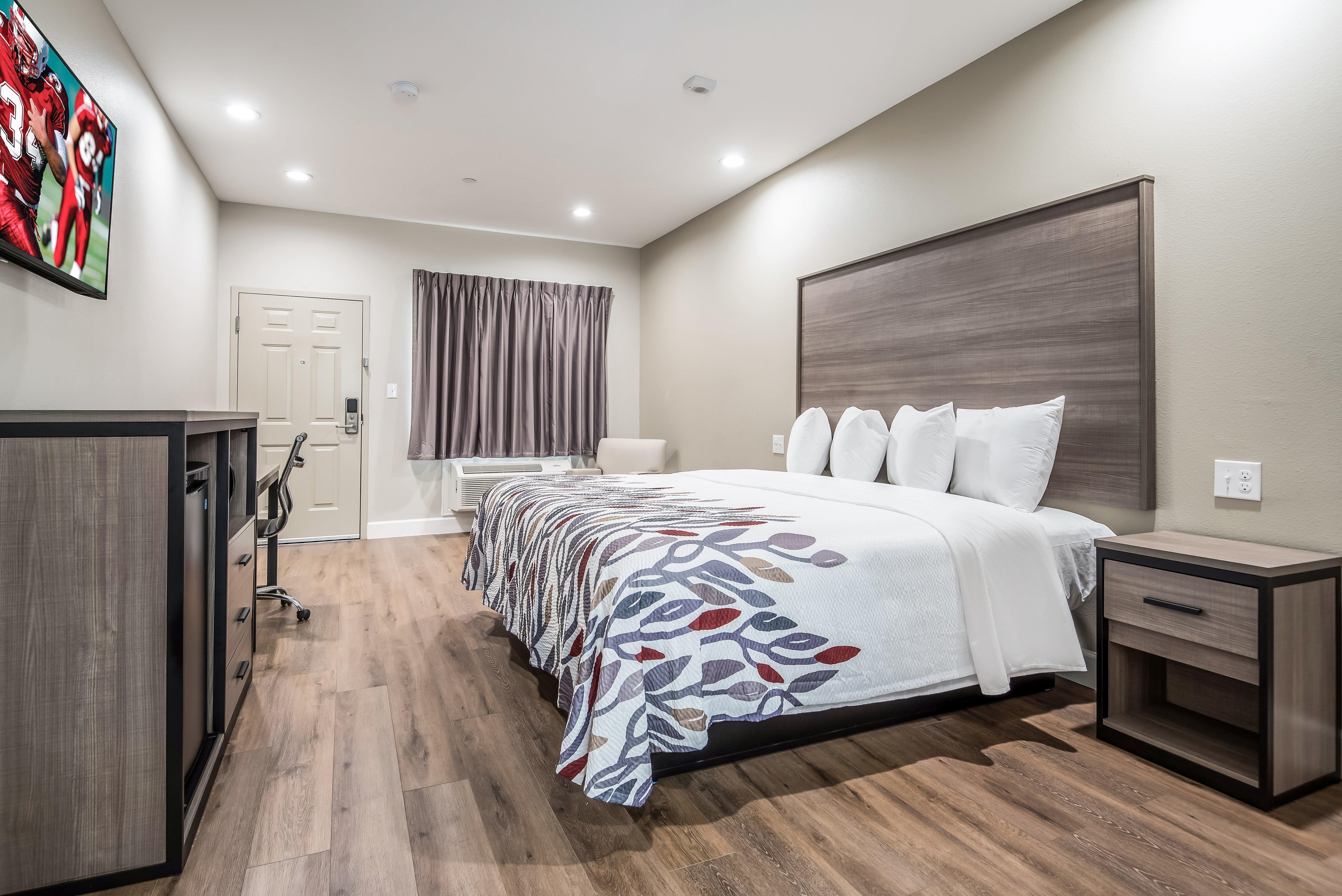 Red Roof Inn باي تاون المظهر الخارجي الصورة